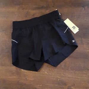 Running shorts